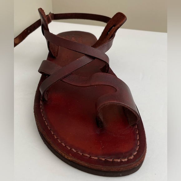 Camel Sandals reddish brown leather crossover strappy sandals, women’s. - Picture 3 of 10